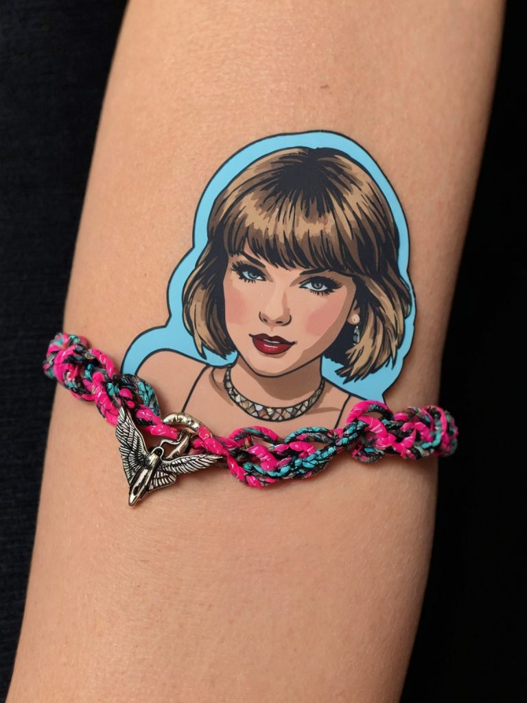 10 Reasons Why Swiftie Friendship Bracelets are Special Among Taylor Swift Fans